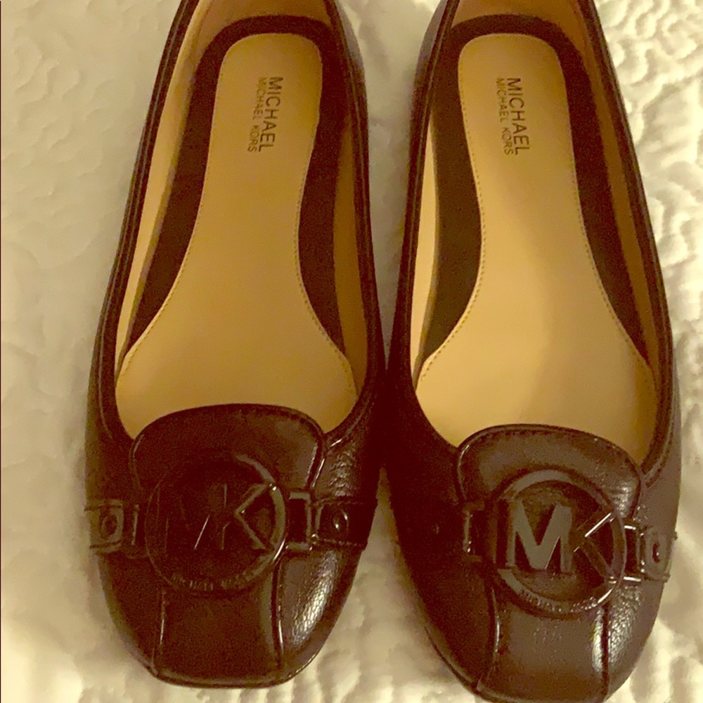 Michael Kors ballet flats- Never worn! In box!